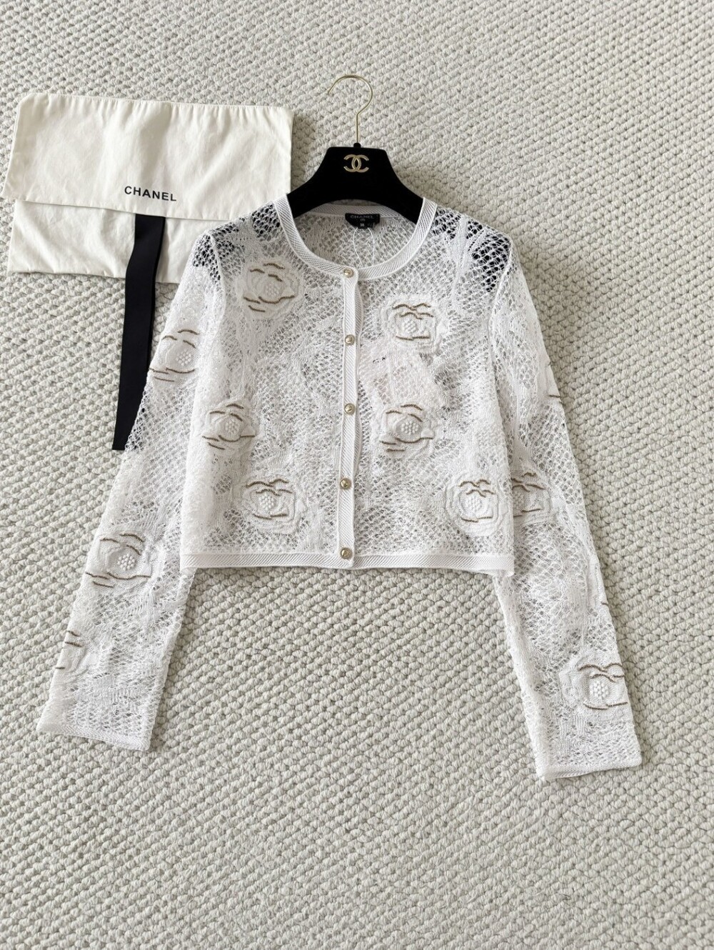Chanel White Lace Cropped Knitting Cardigan Sweater